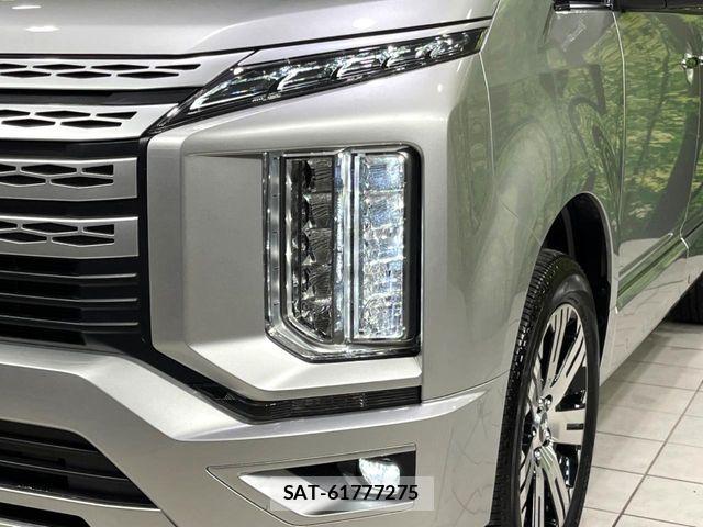 Mitsubishi DELICA 2024-08 7250502-12