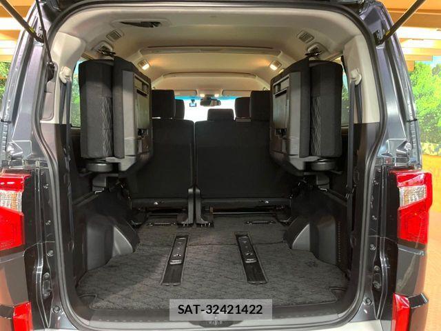 Mitsubishi DELICA 2024-03 7250504-12