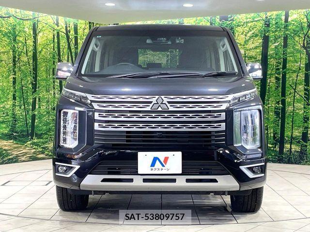 Mitsubishi DELICA 2024-08 7250509-14