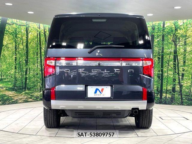 Mitsubishi DELICA 2024-08 7250509-15