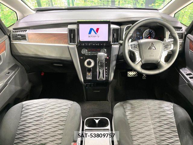 Mitsubishi DELICA 2024-08 7250509-1