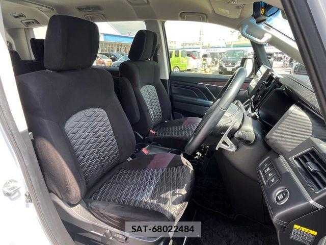 Mitsubishi DELICA 2024-05 7250516-8