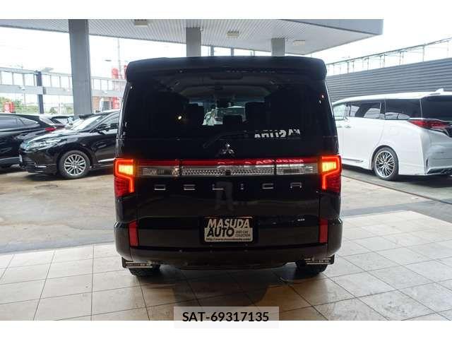 Mitsubishi DELICA 2024-03 7250495-6