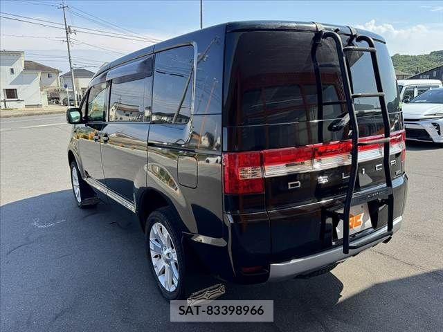 Mitsubishi DELICA 2018-10 7250521-14