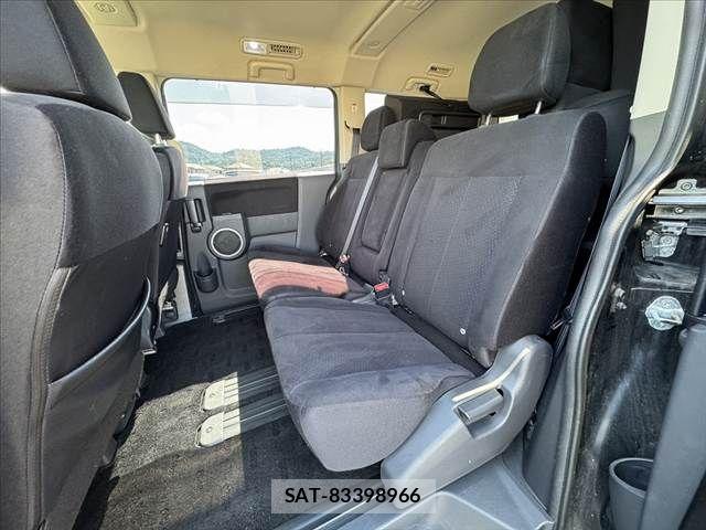 Mitsubishi DELICA 2018-10 7250521-18