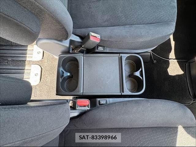 Mitsubishi DELICA 2018-10 7250521-29