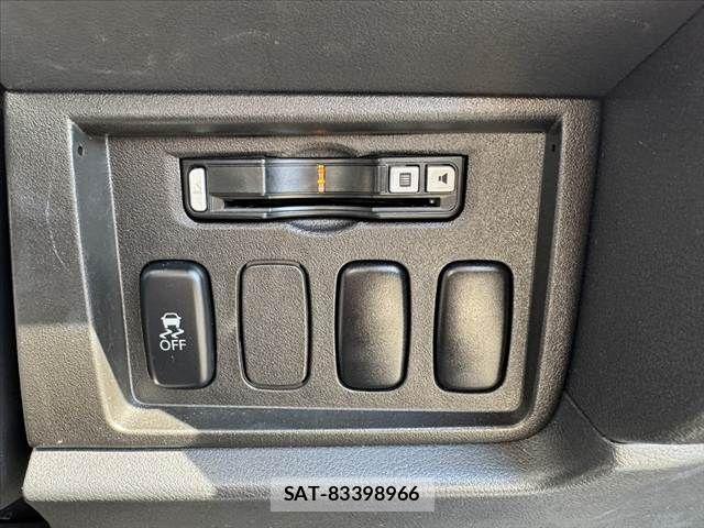 Mitsubishi DELICA 2018-10 7250521-5