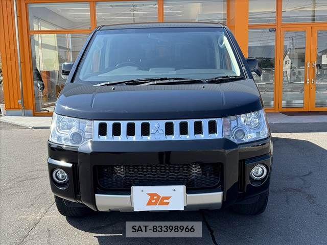 Mitsubishi DELICA 2018-10 7250521-8
