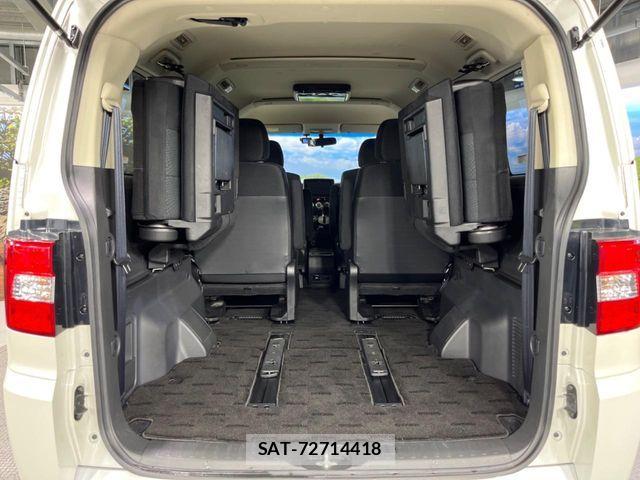 Mitsubishi DELICA 2019-01 7250519-10
