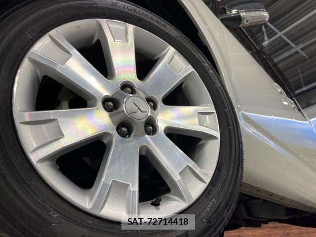 Mitsubishi DELICA 2019-01 7250519-13