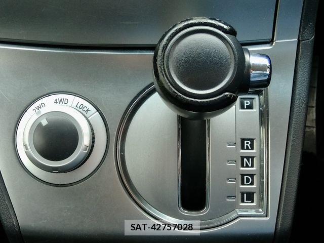 Mitsubishi DELICA 2014-01 7250539-22