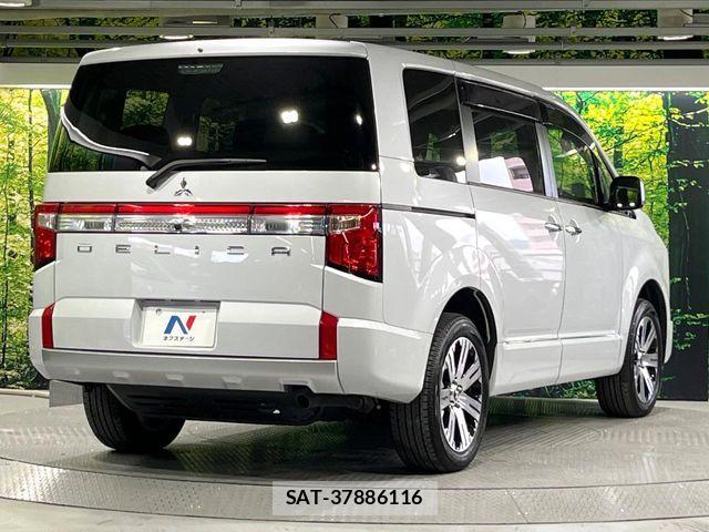 Mitsubishi DELICA 2024-09 7250500-17