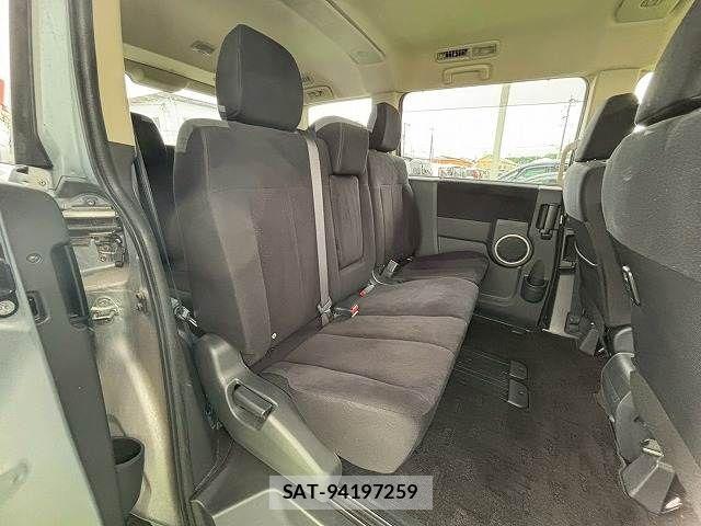 Mitsubishi DELICA 2016-06 7250524-12