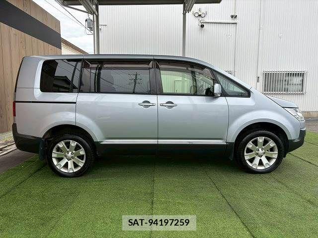 Mitsubishi DELICA 2016-06 7250524-15