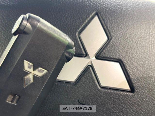 Mitsubishi DELICA 2009-07 7250534-6