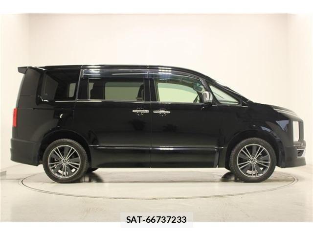 Mitsubishi DELICA 2019-02 7250522-12