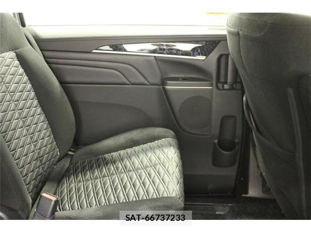 Mitsubishi DELICA 2019-02 7250522-29