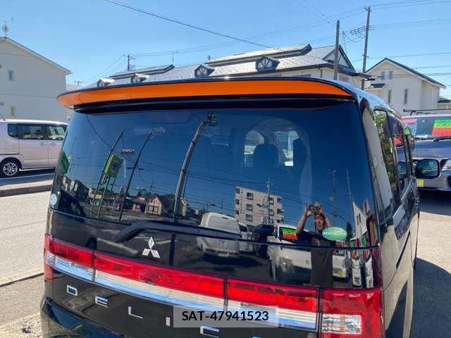 Mitsubishi DELICA 2017-11 7250525-16
