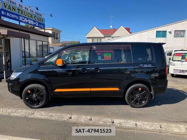 Mitsubishi DELICA 2017-11 7250525-17