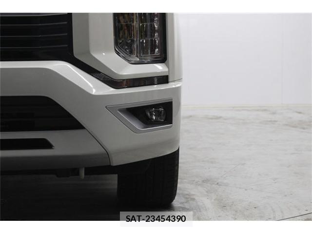 Mitsubishi DELICA 2020-08 7250523-15