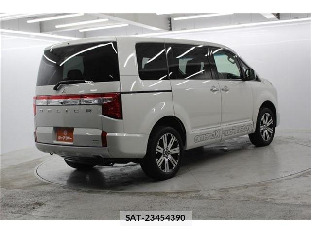Mitsubishi DELICA 2020-08 7250523-4