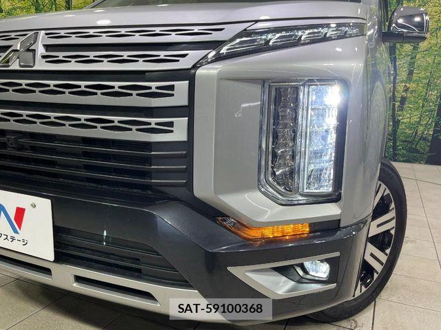 Mitsubishi DELICA 2024-08 7250503-12