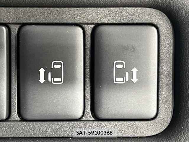 Mitsubishi DELICA 2024-08 7250503-2