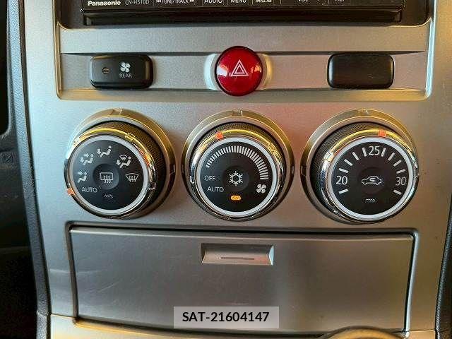 Mitsubishi DELICA 2013-01 7250528-11