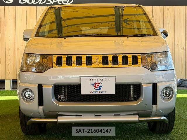 Mitsubishi DELICA 2013-01 7250528-16