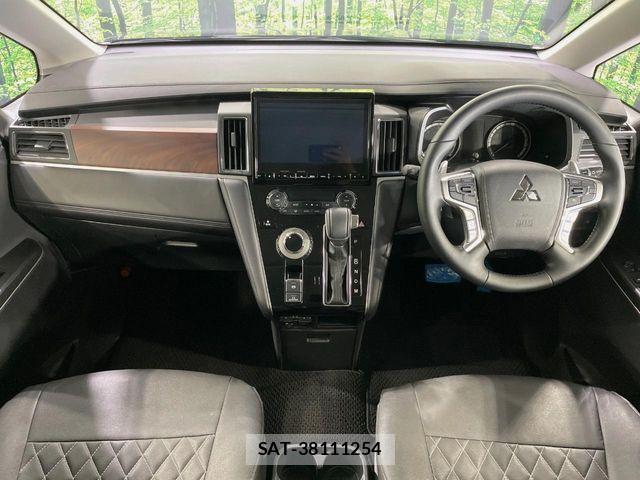 Mitsubishi DELICA 2024-09 7250494-1