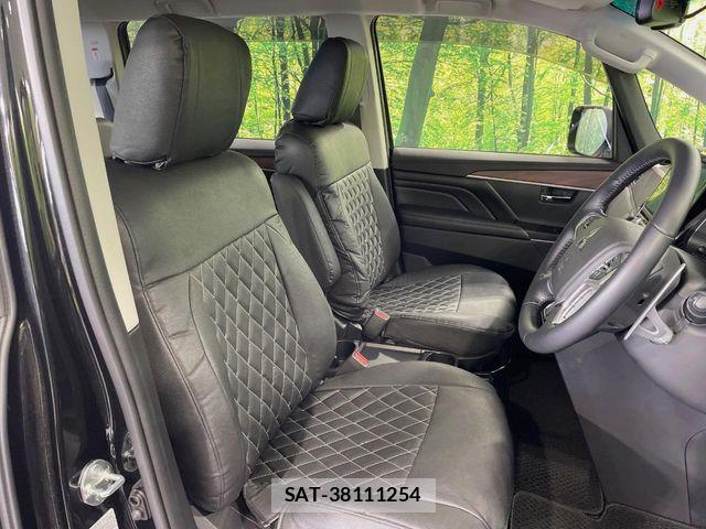 Mitsubishi DELICA 2024-09 7250494-7