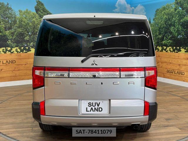 Mitsubishi DELICA 2024-08 7250505-17