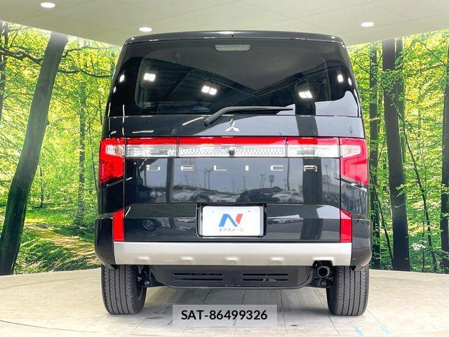 Mitsubishi DELICA 2024-08 7271814-15