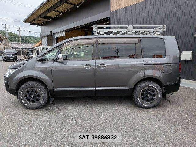 Mitsubishi DELICA 2018-12 7271823-21