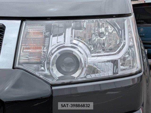 Mitsubishi DELICA 2018-12 7271823-22