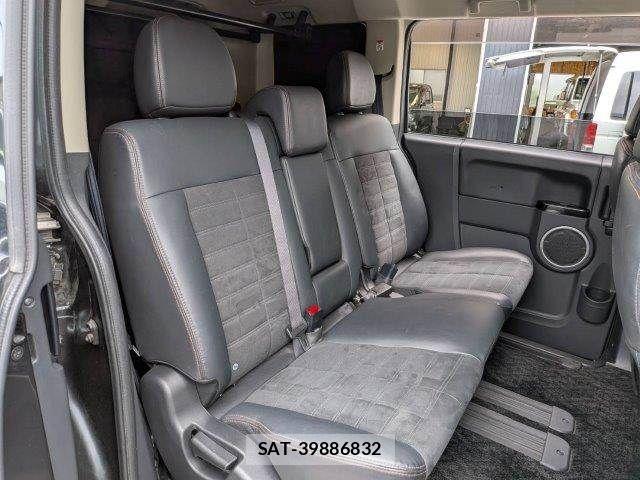 Mitsubishi DELICA 2018-12 7271823-8
