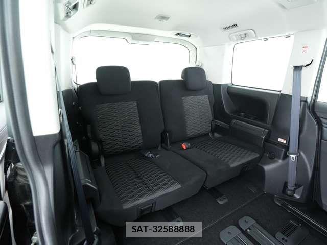 Mitsubishi DELICA 2019-06 7271820-7