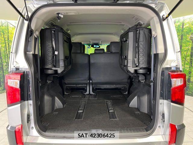 Mitsubishi DELICA 2024-08 7271817-10
