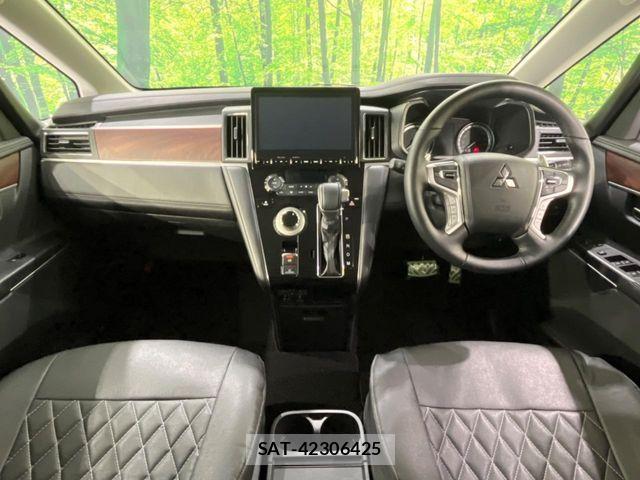 Mitsubishi DELICA 2024-08 7271817-1