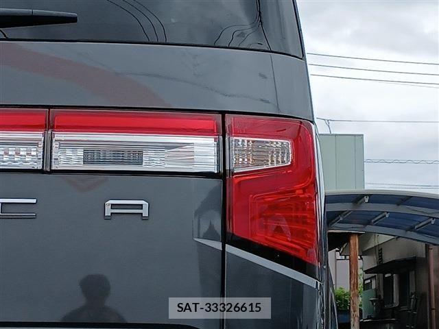 Mitsubishi DELICA 2019-02 7271818-12