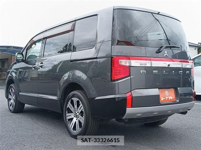 Mitsubishi DELICA 2019-02 7271818-23