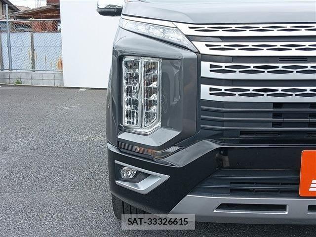 Mitsubishi DELICA 2019-02 7271818-25