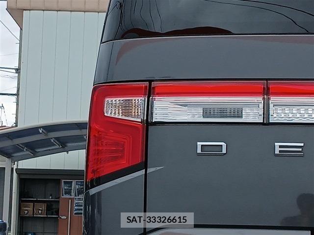 Mitsubishi DELICA 2019-02 7271818-28