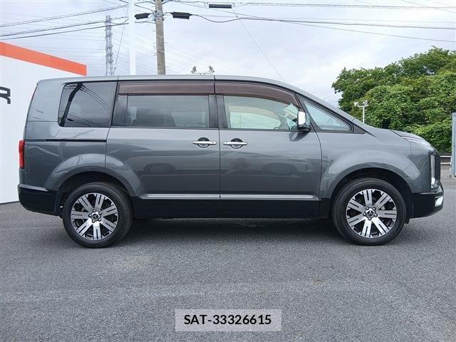 Mitsubishi DELICA 2019-02 7271818-8
