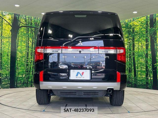 Mitsubishi DELICA 2022-04 7271815-15
