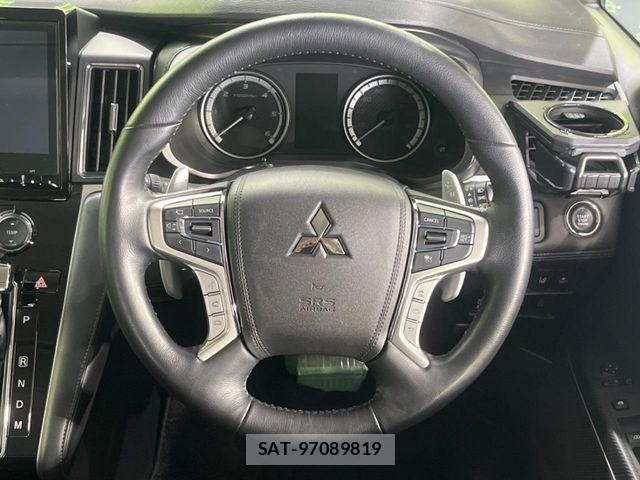 Mitsubishi DELICA 2022-08 7271819-10