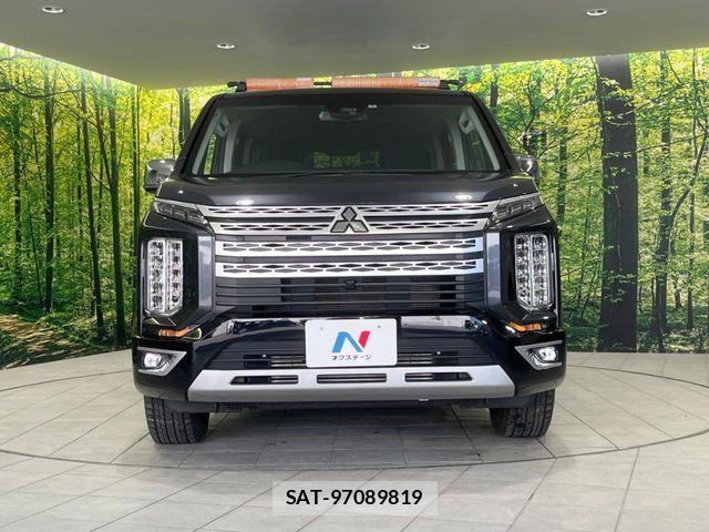 Mitsubishi DELICA 2022-08 7271819-13