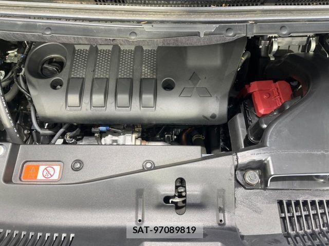 Mitsubishi DELICA 2022-08 7271819-17