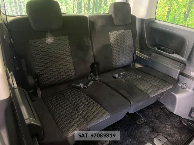 Mitsubishi DELICA 2022-08 7271819-8