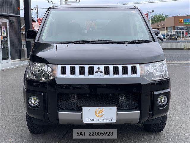 Mitsubishi DELICA 2018-09 7271821-15